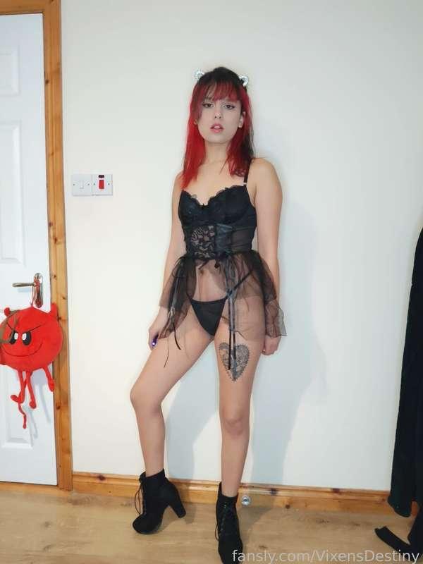 vixensdestiny image #3