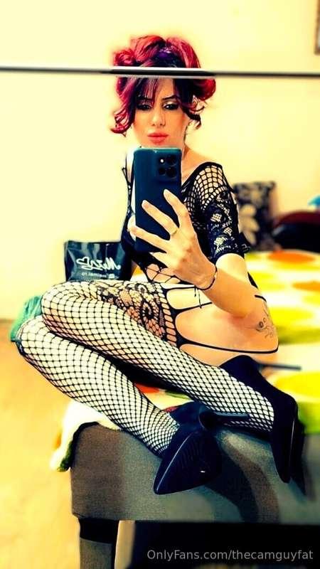 So if you want to see something new you go to @sexycatty pag..