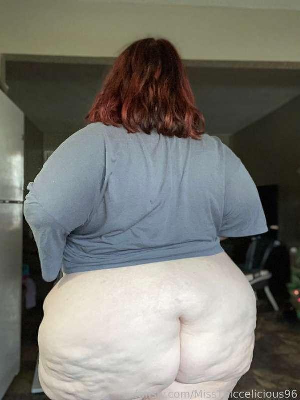 missthiccelicious96 image #0