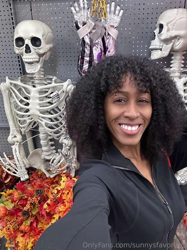 Get ready for spooky season with me! 👻 🎃 