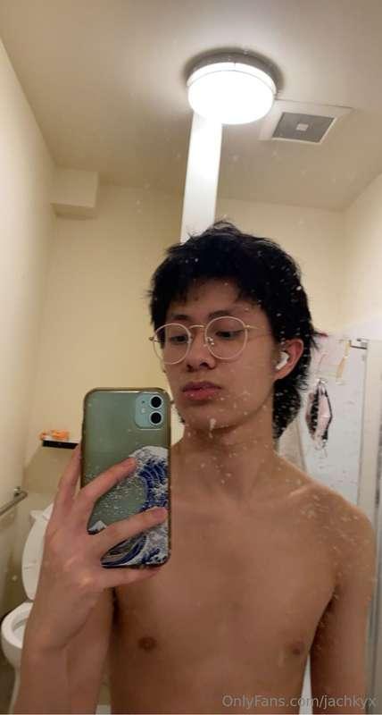 back when i had long hair, and started filming touching myse..