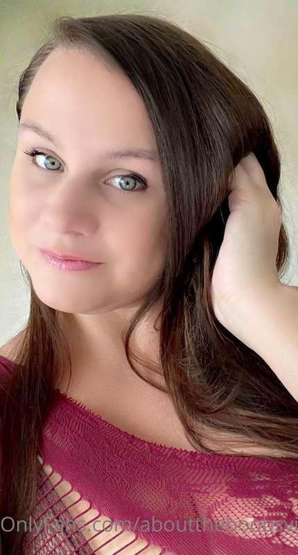 “Work with Jen Wednesday” come into my vip & chat with me li..