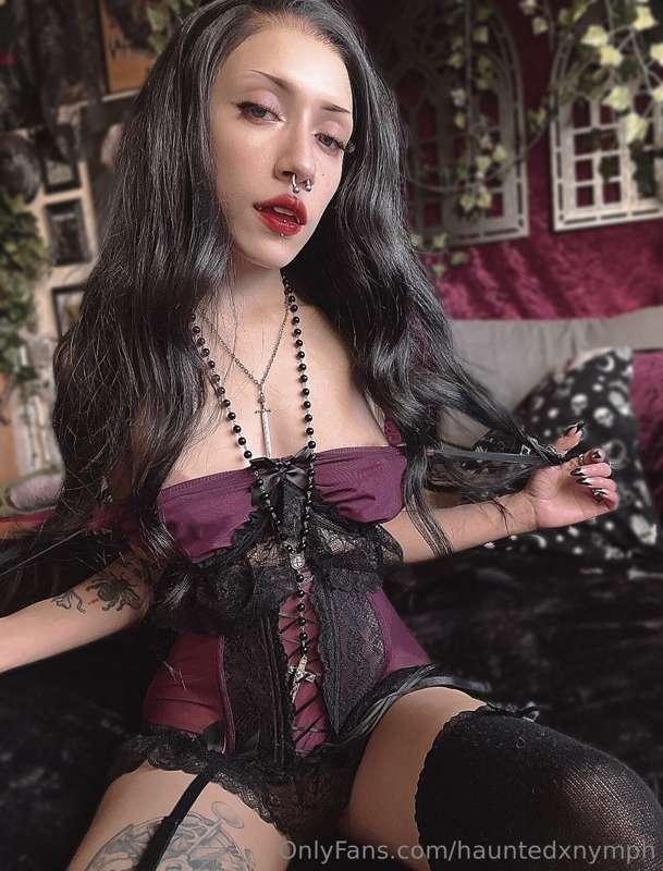 hauntedxnymph image #2