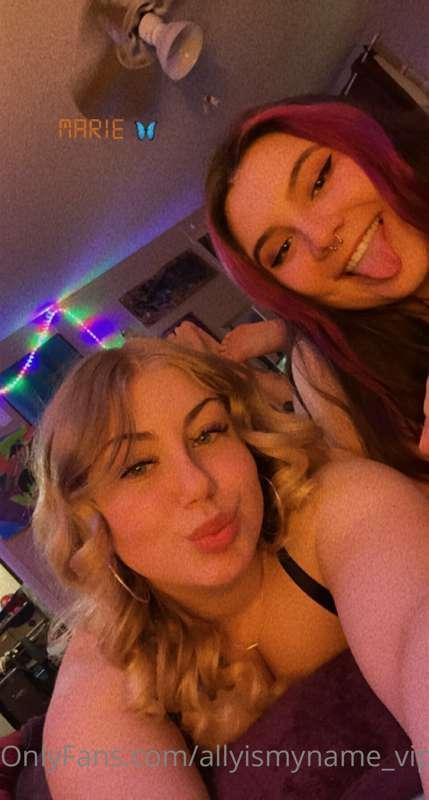 My bestie has a free Onlyfans now…
Go follow her and welcome..