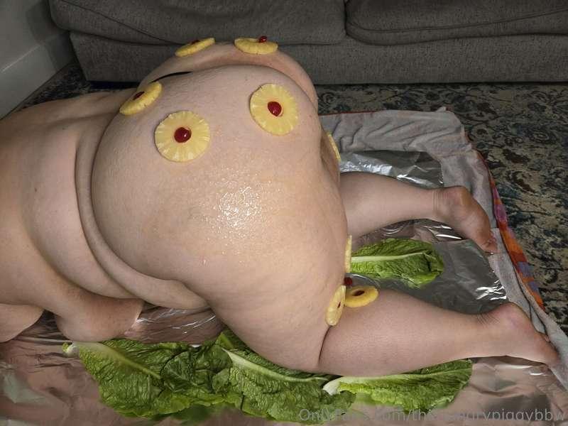 A little different from what I usually post, but here's a fe..