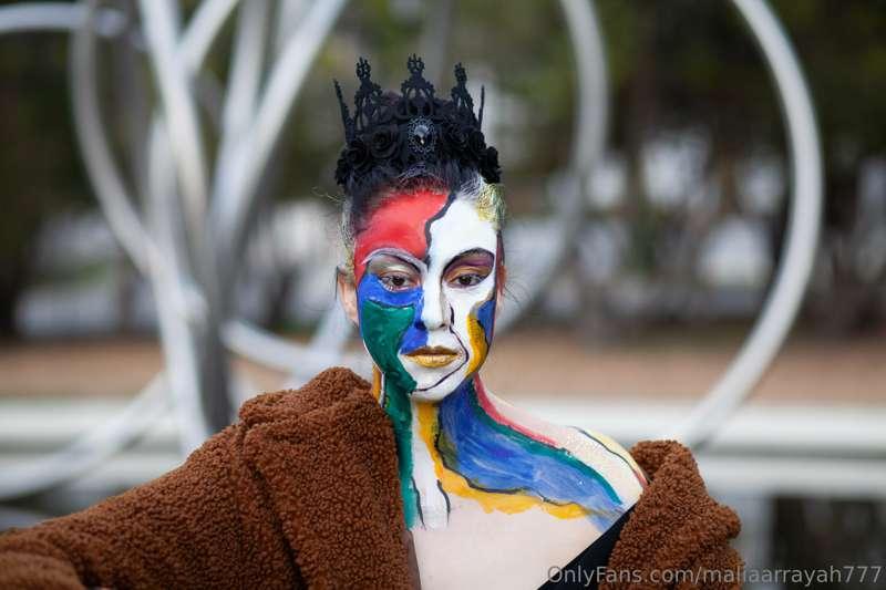I want to do more art photos like this, but all my fave phot..