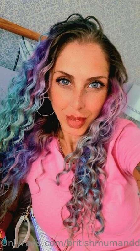 So...colourful kinky and curly or straight smooth and silky...