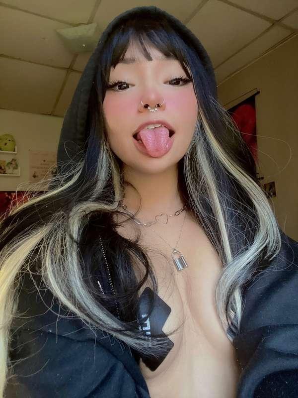 yesterday was my birthday!! i was hoping to post but i was f..