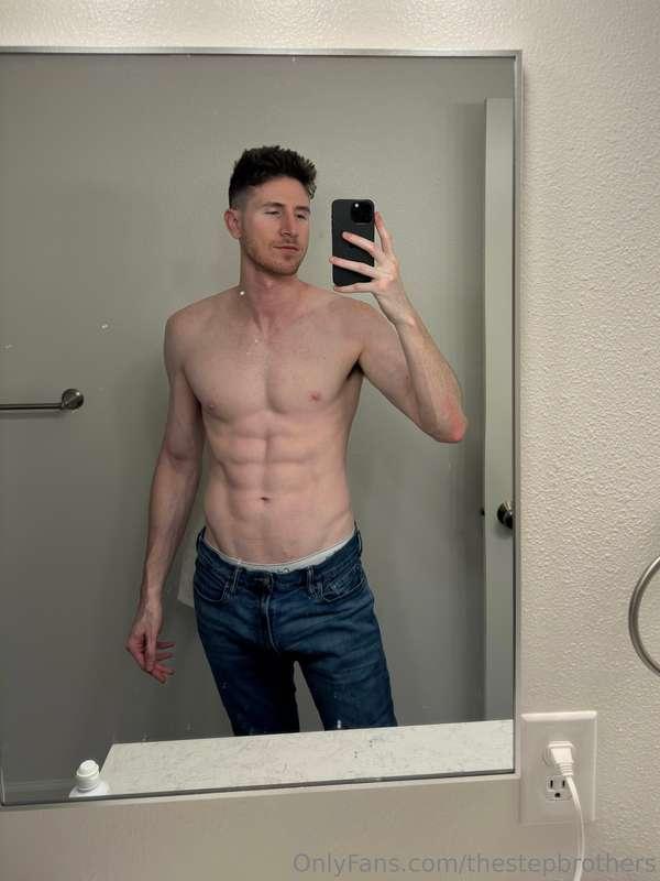 Swipe → to take my pants off 😇