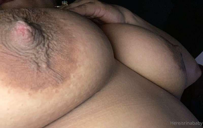 My nipples are so hard rn 😩🥵
