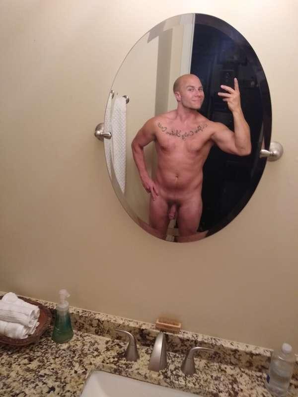 Working on getting ripped. Working on growing this booty to ..