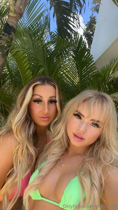 Would you fuck us both 😈😈