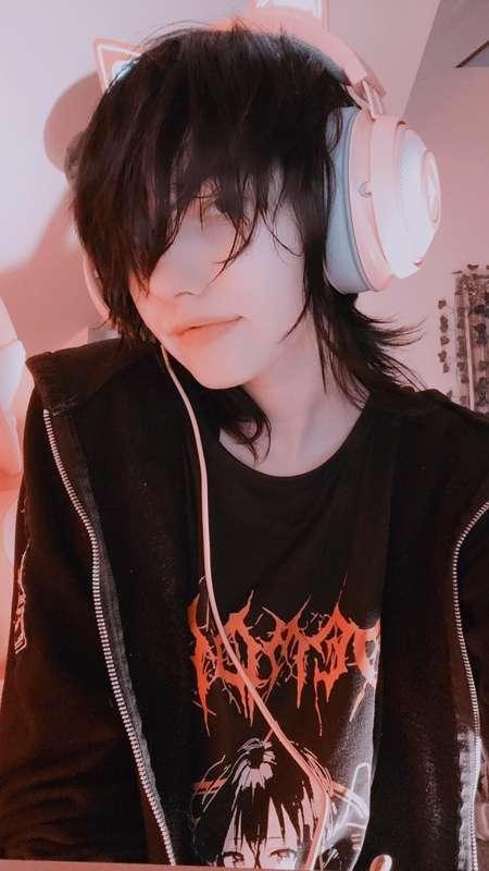 little_emo_kitten image #1