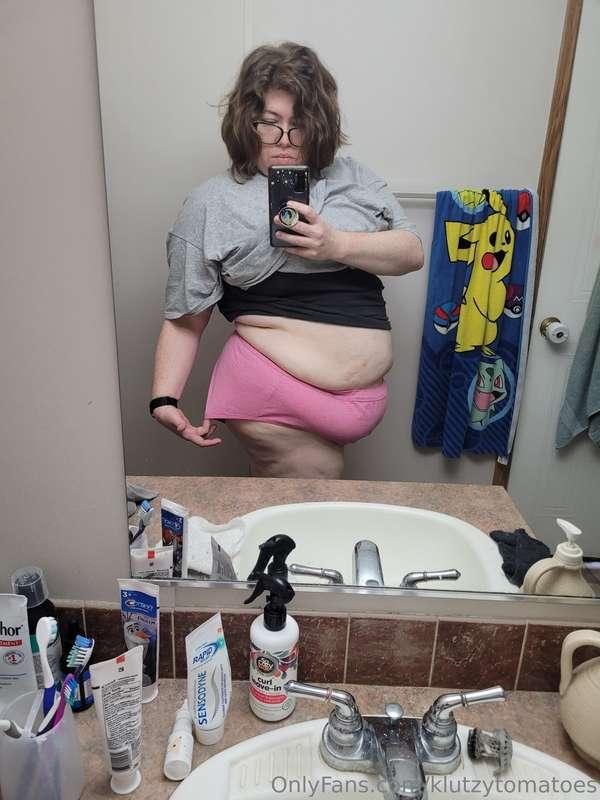 It's time to buy new underwear. My everyday wear is too big ..