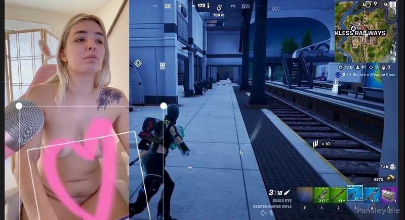 new naked Fortnite video!! I got 14 kills in this one too :P