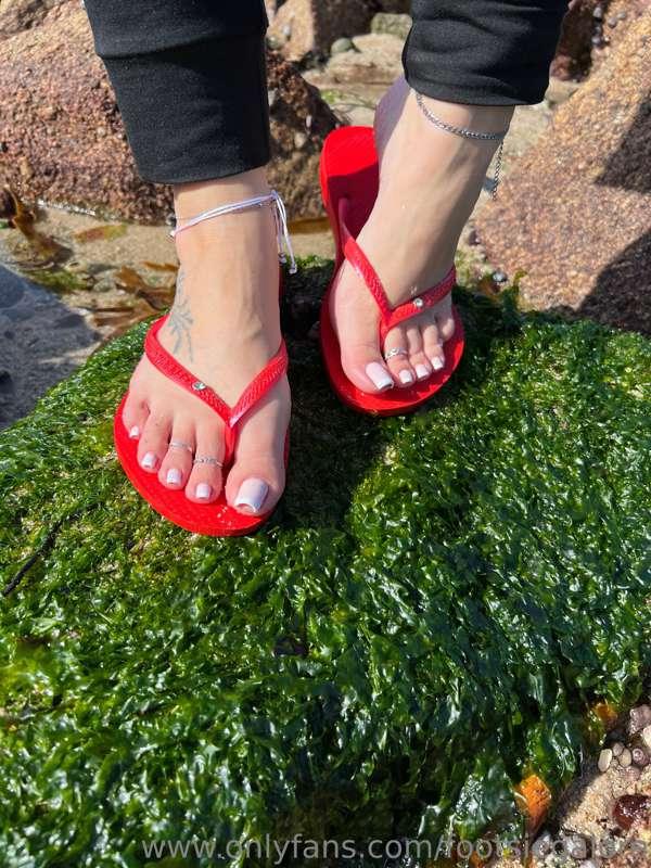 Red flip flop adventures! ❤️ I battered them walking for hou..