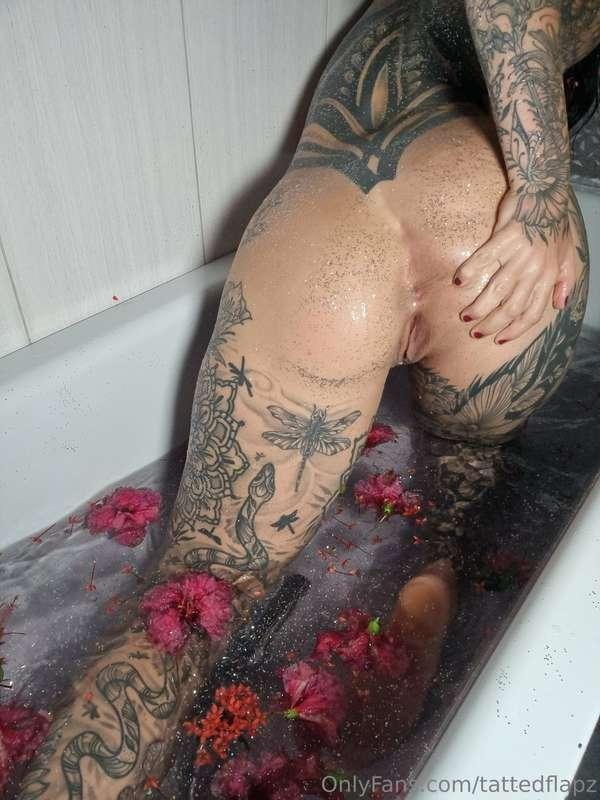 tattedflapz image #15