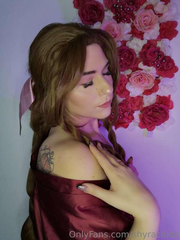 Un fiore , la nostra Aerith, provava a vendervelo per pochi ..