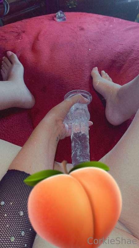 Pussy gripping so tight 🤤