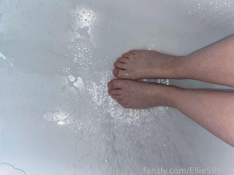 ellie59801 image #3
