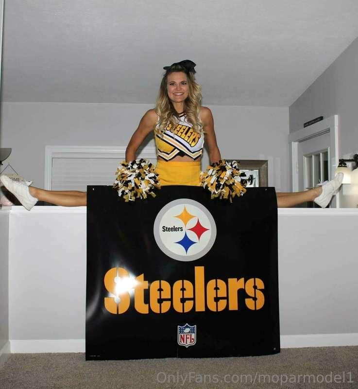 Here we Goooo!! 🏈