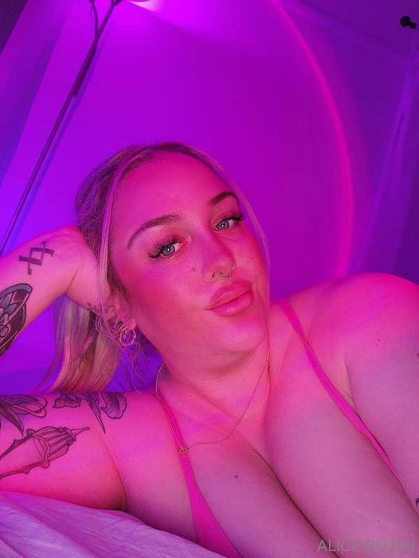 Missed out on the live, vibrator, titty flash & much more bu..