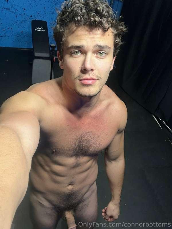 connorbottoms image #1